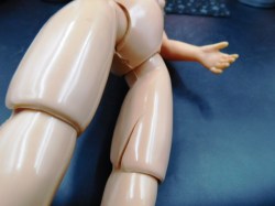 mother leg a